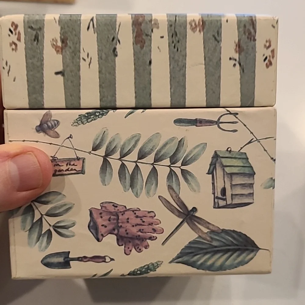 Bobs Primitive Box Bundle - Picture 10 of 15